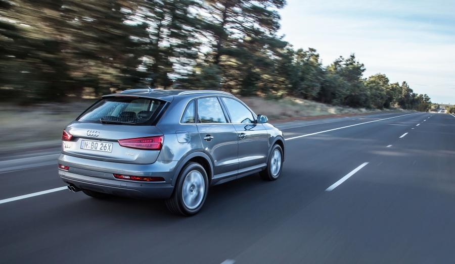  Audi Q3 1.4 TFSI (8U) 2015 года  (AU) (фото 2 из 23)